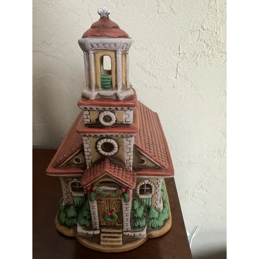 Lefton Village Colonial Christmas Church Vintage 1986 Hand Painted Lights Up!‎